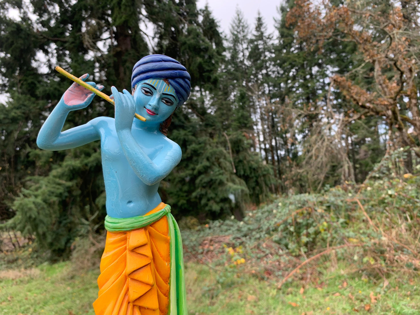 Beautiful 13 in. Krsna w/ flute Statue